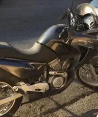 VENDO HONDA TRANSALP 650 XLV DEL 2002