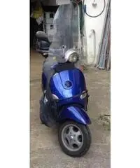 Vespa ET4 150 - 2005 blu Vespa ET4 150 - 2005 blu