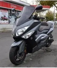 YAMAHA T-Max 500 Giu. 2oo8 euro3 €. 3.900