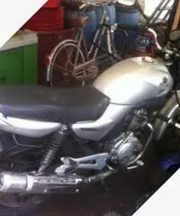 Yamaha YBR 125 - 2005 Yamaha YBR 125 - 2005