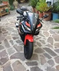 YAMAHA YZF Sportive cc 125