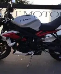 TRIUMPH Street Triple 675 R ABS
