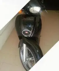 Aprilia Scarabeo 50 - 2010 Aprilia Scarabeo 50 - 2010