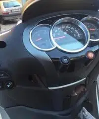 PIAGGIO Beverly 300 i.e. BEVERLY 300 S abe asr