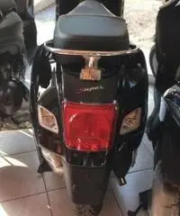 PIAGGIO Vespa GTS 300 Super MY 14