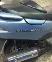 SUZUKI Burgman UH 150 150CC