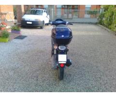 Vendesi scooter Aprilia Scarabeo 50cc 2t
