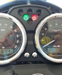 Moto Guzzi V7 Racer SPECIALE