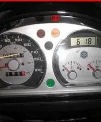 PIAGGIO Beverly 300 i.e nero - 25367 PIAGGIO Beverly 300 i.e nero - 25367
