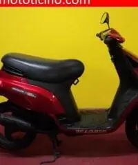 PIAGGIO NRG 50 rosso - 38210 PIAGGIO NRG 50 rosso - 38210