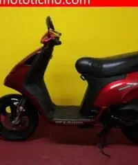 PIAGGIO NRG 50 rosso - 38210 PIAGGIO NRG 50 rosso - 38210