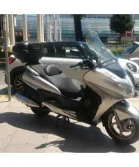 Yamaha Majesty 400 - REVISIONATO E TAGLIANDATO Yamaha Majesty 400 - REVISIONATO E TAGLIANDATO