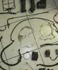 HONDA XL 600 del 1984 + molti pezzi di ricambio HONDA XL 600 del 1984 + molti pezzi di ricambio