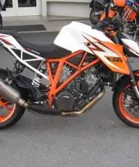 KTM 1290 Super Duke R se