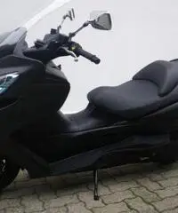 SUZUKI Burgman AN 400 LUX ABS