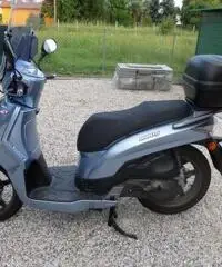 Bello ed economico: Scooter Kymco modello People S Bello ed economico: Scooter Kymco modello People S