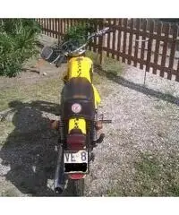 scambio moto cz con targa e libretto radiata funzionante scambio moto cz con targa e libretto radiata funzionante