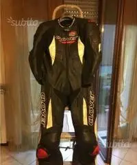 TUTA MOTO COMPLETA CLOVER RC100 TUTA MOTO COMPLETA CLOVER RC100