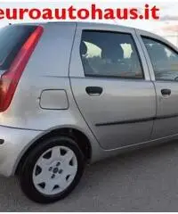 FIAT Punto 1.3 Multijet 16V 5 porte Dynamic FIAT Punto 1.3 Multijet 16V 5 porte Dynamic