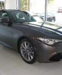 Alfa Romeo Giulia 2.2 Turbodiesel 150 CV Super