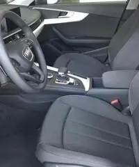 Audi A4 2.0 TDI 122cv S Tronic Business Audi A4 2.0 TDI 122cv S Tronic Business