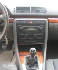 AUDI A4 AVANT 1.9 TDI 130CV 2003 ITALIANA RADICA AUDI A4 AVANT 1.9 TDI 130CV 2003 ITALIANA RADICA