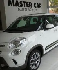Fiat 500 L 1.3 Multijet 95 CV Trekking Fiat 500 L 1.3 Multijet 95 CV Trekking