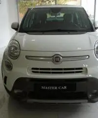 Fiat 500 L 1.3 Multijet 95 CV Trekking Fiat 500 L 1.3 Multijet 95 CV Trekking