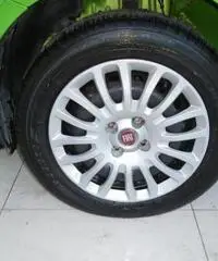 Fiat Punto Evo 1.2 8V 5P. Street Fiat Punto Evo 1.2 8V 5P. Street