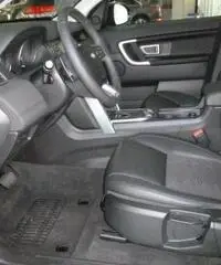 Land Rover Discovery Sport 2.0 TD4 150 CV SE Land Rover Discovery Sport 2.0 TD4 150 CV SE