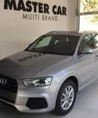 Q3 2.0TDI150CVQuattro STronic Business Q3 2.0TDI150CVQuattro STronic Business