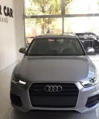 Q3 2.0TDI150CVQuattro STronic Business Q3 2.0TDI150CVQuattro STronic Business