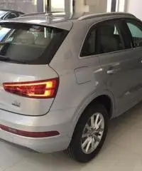 Q3 2.0TDI150CVQuattro STronic Business Q3 2.0TDI150CVQuattro STronic Business