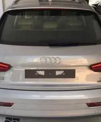 Q3 2.0TDI150CVQuattro STronic Business Q3 2.0TDI150CVQuattro STronic Business