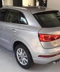 Q3 2.0TDI150CVQuattro STronic Business Q3 2.0TDI150CVQuattro STronic Business
