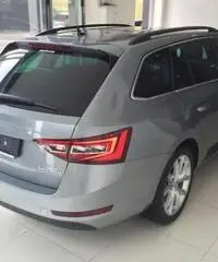 Skoda Superb Station Wagon Superb 2.0 TDI SCR DSG Wagon Executive Skoda Superb Station Wagon Superb 2.0 TDI SCR DSG Wagon Executive