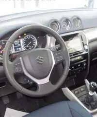 SUZUKI Vitara SERIE SPECIALE 1.6 DDIS EXCLUSIVE 4WD S&S SUZUKI Vitara SERIE SPECIALE 1.6 DDIS EXCLUSIVE 4WD S&S