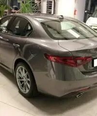 ALFA ROMEO Giulia 2.2 Turbodiesel 150 CV Super