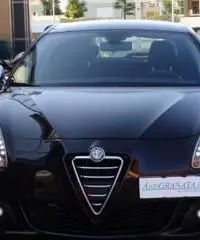 ALFA ROMEO Giulietta 1.4 M.AIR GPL 170CV S&S XENON ALFA ROMEO Giulietta 1.4 M.AIR GPL 170CV S&S XENON