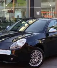 ALFA ROMEO Giulietta 1.4 M.AIR GPL 170CV S&S XENON ALFA ROMEO Giulietta 1.4 M.AIR GPL 170CV S&S XENON