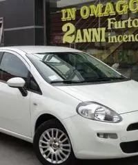 Fiat Punto 1.3 M.jet 16v 85cv Eco Start&Stop Euro5 dpf Fiat Punto 1.3 M.jet 16v 85cv Eco Start&Stop Euro5 dpf