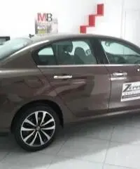FIAT Tipo 1.6 Mjt 4 porte Opening Edition Plus FIAT Tipo 1.6 Mjt 4 porte Opening Edition Plus