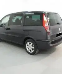 FIAT Ulysse 2.2 JTD Emotion 7 Posti FIAT Ulysse 2.2 JTD Emotion 7 Posti