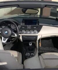 BMW Z4 2.3 SDrive i (E89),full optional,blu,interni pelle beige