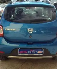 DACIA Sandero Stepway 1.5 dCi 90CV Prestige DACIA Sandero Stepway 1.5 dCi 90CV Prestige