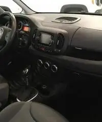 FIAT 500L 1.3 M-Jet Lounge Panoramic FIAT 500L 1.3 M-Jet Lounge Panoramic