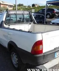 FIAT Strada 1.9 diesel Pick-up CLIMA FIAT Strada 1.9 diesel Pick-up CLIMA