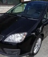FORD Focus C-Max 2.0 TDCi (136CV) Ghia FORD Focus C-Max 2.0 TDCi (136CV) Ghia