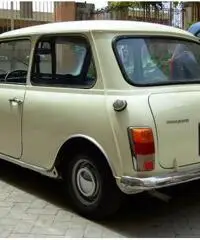 Mini Minor Innocenti 1001, Anno 73, beige chiaro Mini Minor Innocenti 1001, Anno 73, beige chiaro