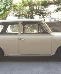 Mini Minor Innocenti 1001, Anno 73, beige chiaro Mini Minor Innocenti 1001, Anno 73, beige chiaro